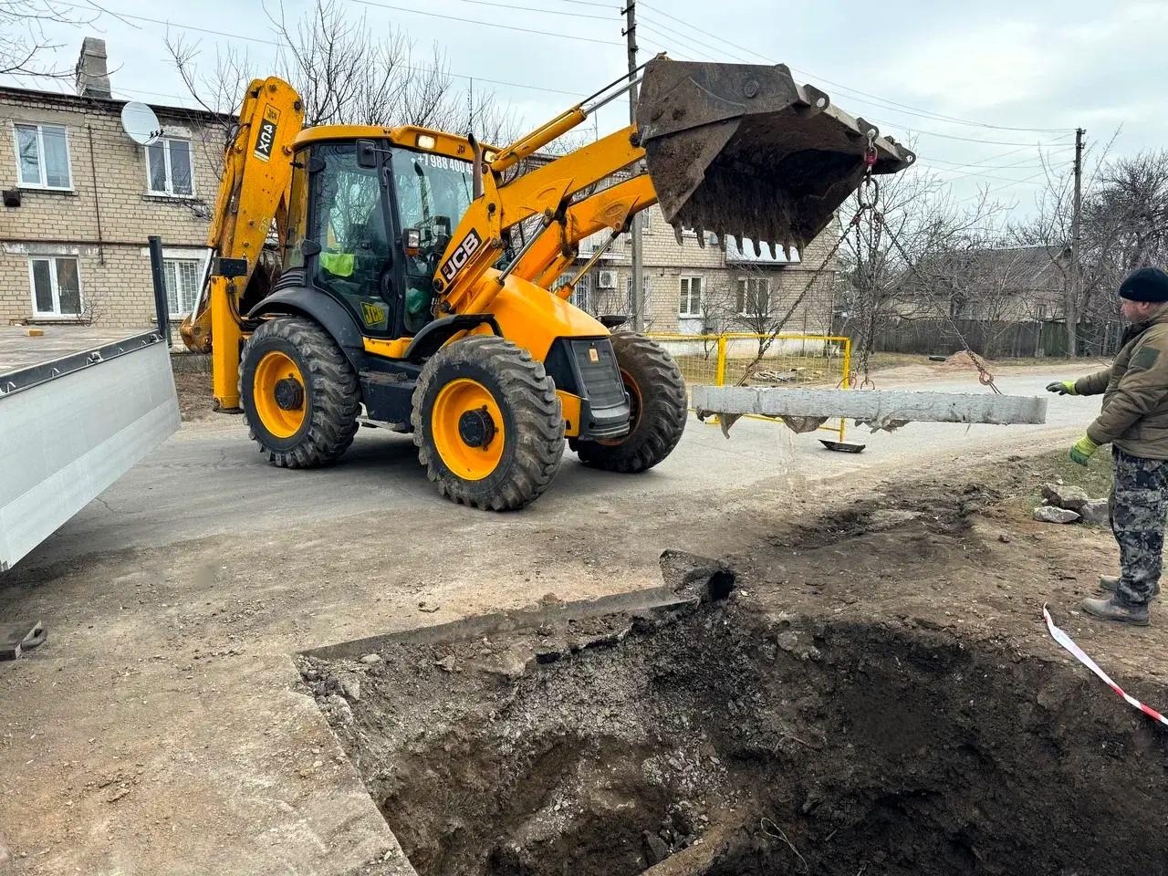 Владимирская область продолжает строительство водопровода в Докучаевске.