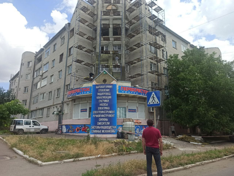 Совместно с первым заместителем, представителем Владимирской области, Александром Смирновым провёл мониторинг восстановительных работ на объектах. Совместно с первым заместителем, представителем Владимирской области, Александром Смирновым провёл мониторинг восстановительных работ на объектах.
