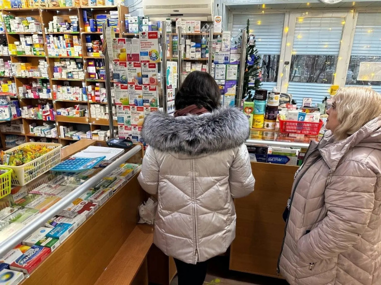 В Докучаевске прошел рейд по мониторингу цен. В Докучаевске прошел рейд по мониторингу цен.
