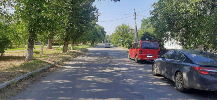 Полицейские устанавливают обстоятельства ДТП, в результате которого пострадала несовершеннолетняя. Полицейские устанавливают обстоятельства ДТП, в результате которого пострадала несовершеннолетняя.