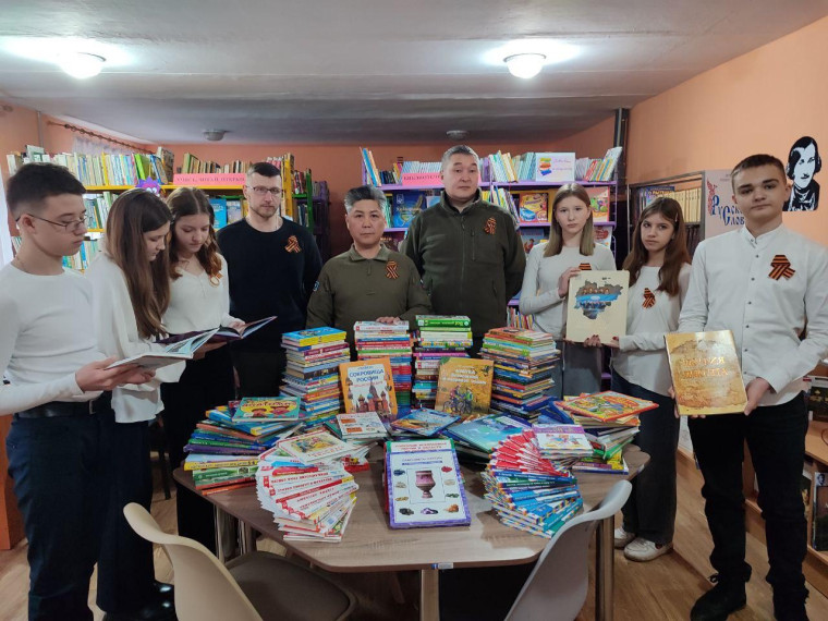 В Докучаевской библиотеке появился уголок якутской культуры. В Докучаевской библиотеке появился уголок якутской культуры.