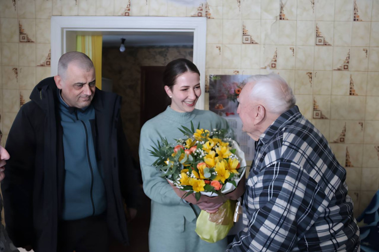 Росреестр с благодарностью к ветеранам. Росреестр с благодарностью к ветеранам.
