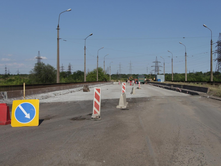 Готовность мостов в Мариуполе 50%. Готовность мостов в Мариуполе 50%.