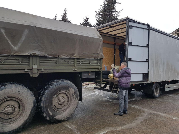 Владимирская область передала гумпомощь бойцам. Владимирская область передала гумпомощь бойцам.
