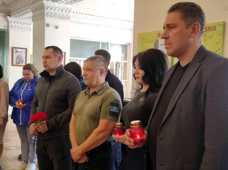 Представители Якутии почтили память жертв теракта в «Крокус сити холл». Представители Якутии почтили память жертв теракта в «Крокус сити холл».