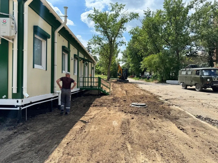 Рабочие Владимирской области завершили работы на инженерных сетях Городской больницы Докучаевска. Рабочие Владимирской области завершили работы на инженерных сетях Городской больницы Докучаевска.